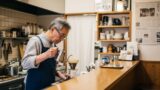 コンビニのコーヒー比較｜プロフィール：30〜50代の主婦・主夫向け。自宅でカフェのような一杯を楽しみたい初心者に向けて、コーヒーの基礎から丁寧に調査・解説するブログ。